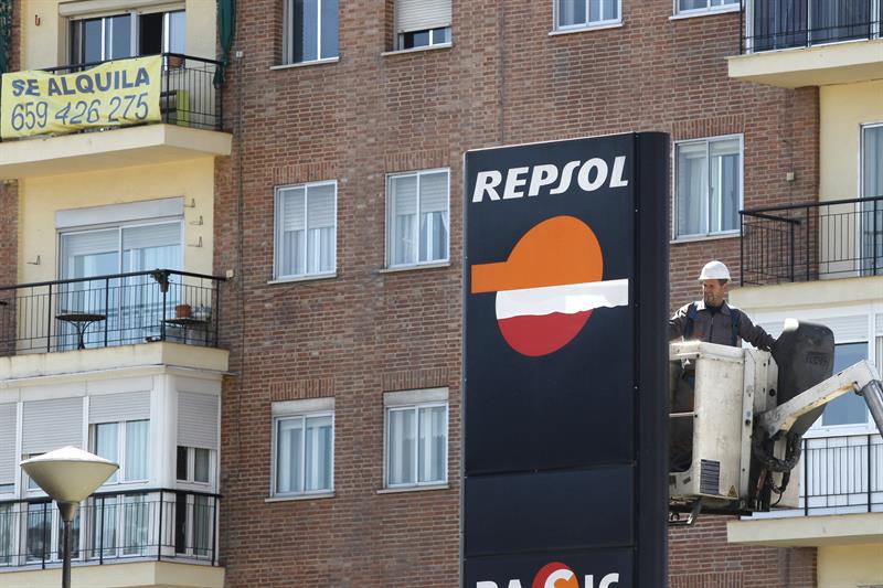 El TJUE dice que los contratos que obligan al abastecimiento de Repsol se pueden anular